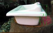 18" x 14-5/8" x 7-1/2" Ceramic soap dish